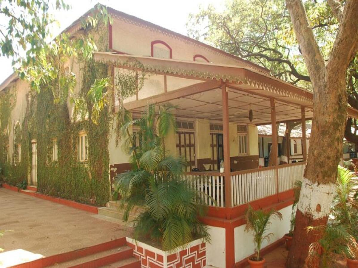 Cecil Hotel Matheran Exteriér fotografie